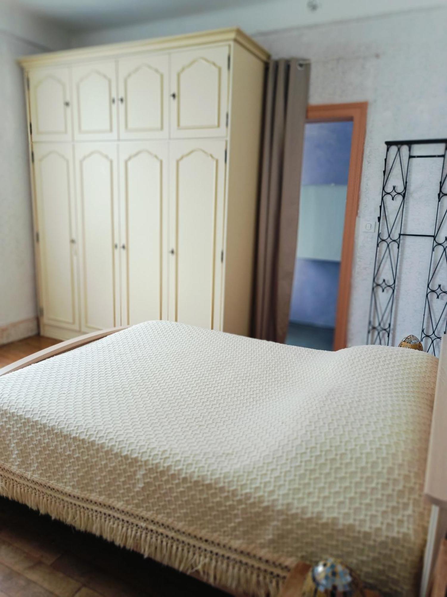 Chambre D'Hote Dans Maison Atypique Possibilite 1 Lit Supplementaire Pour 15 Euros Sancoins Exterior photo